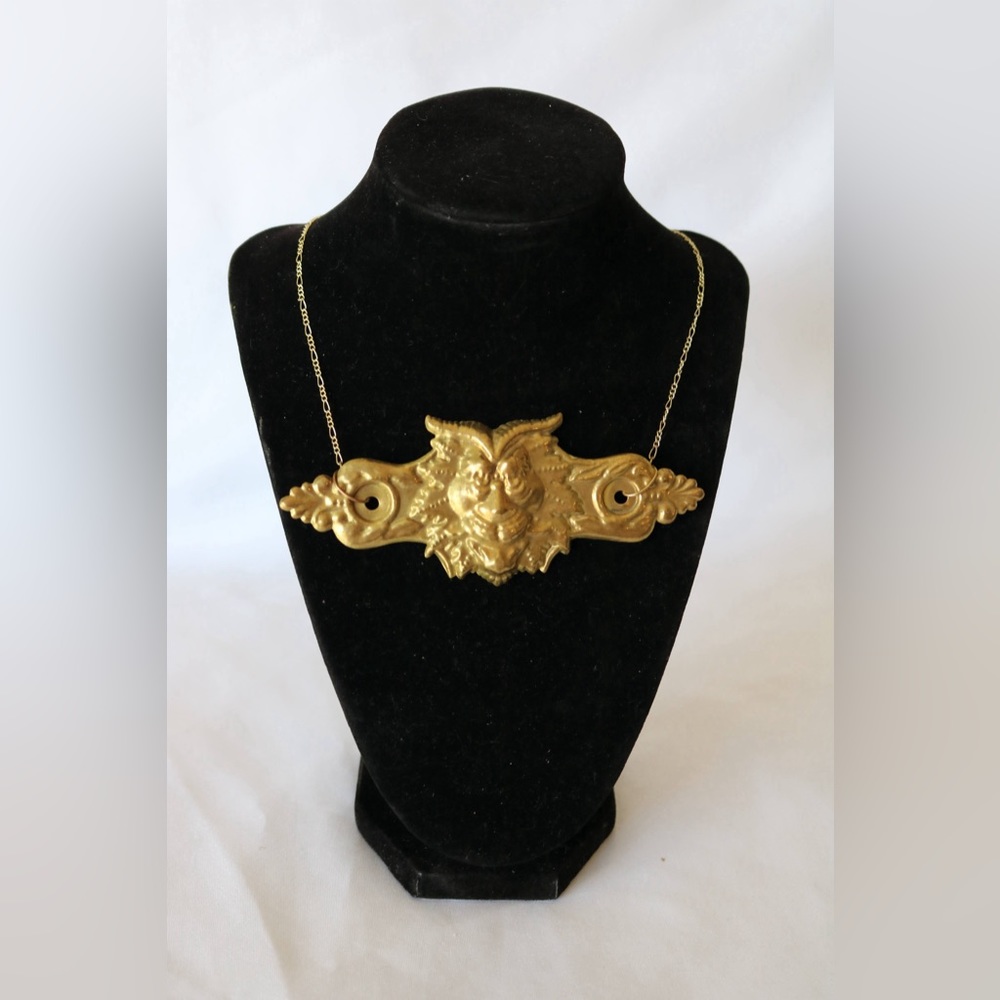 Vintage Door Face Plate Necklace - Picture 1 of 4